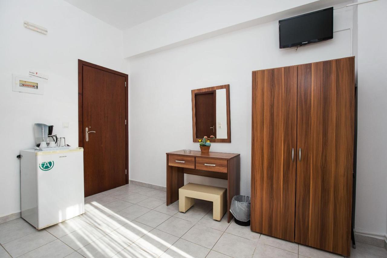 En Plo Beachfront Rooms Falasarna Exteriér fotografie